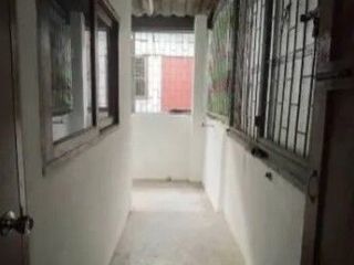 出租 2 卧室 商业空间 在 Khlong Toei, 曼谷