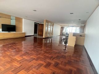 Wohnung zur Miete mit 4 Zimmer in Khlong Toei, Bangkok