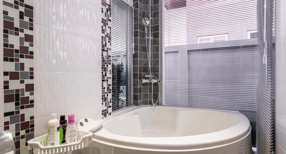 For sale 3 bedrooms villa in Thalang, Phuket
