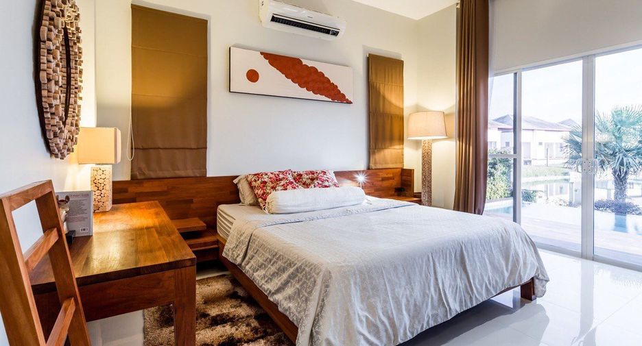 For sale 3 bedrooms villa in Thalang, Phuket