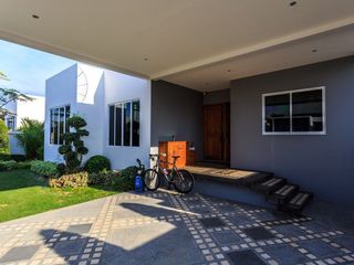Villa zum Kauf mit 3 Zimmer in Thalang, Phuket