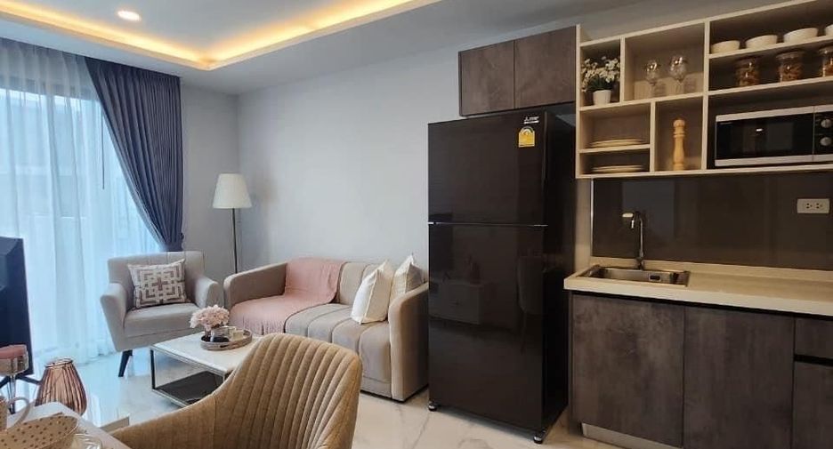 For rent 2 bedrooms condo in Phra Khanong, Bangkok