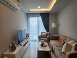 For rent 2 bedrooms condo in Phra Khanong, Bangkok