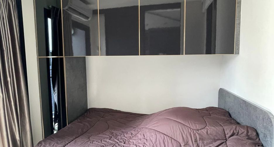 Condo en alquiler de 2 habitaciones en Huai Khwang, Bangkok