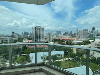 For rent 4 ベッドルーム condo in Bang Rak, Bangkok