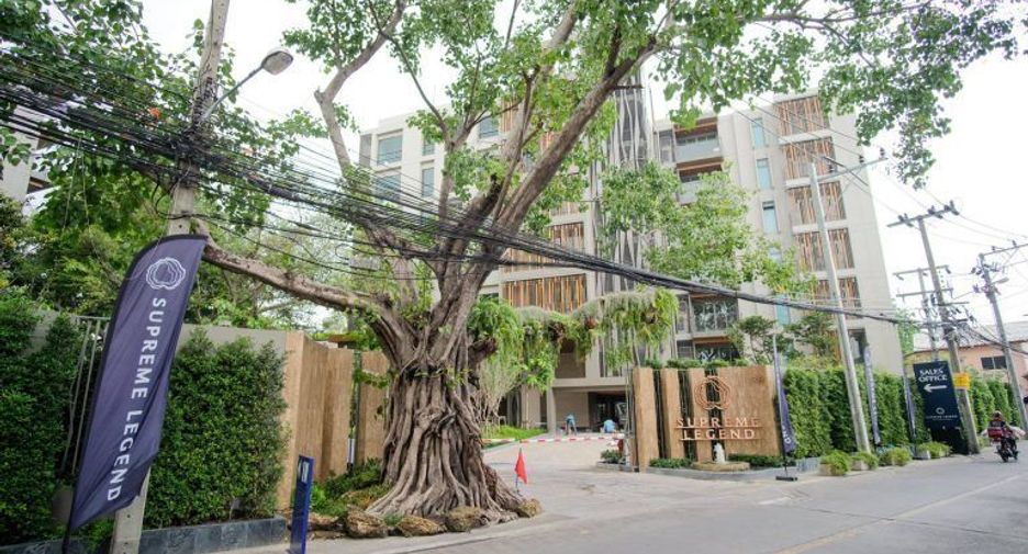 For rent 2 bedrooms condo in Yan Nawa, Bangkok