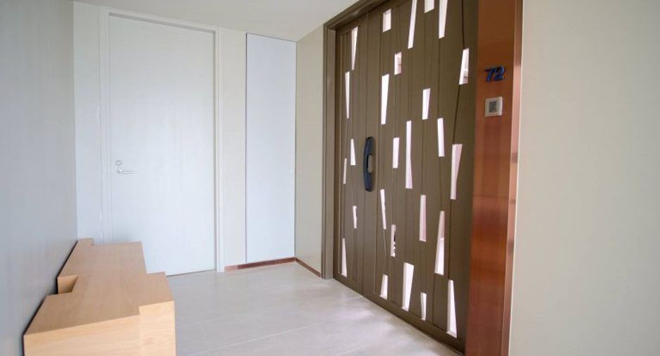 For rent 2 bedrooms condo in Yan Nawa, Bangkok