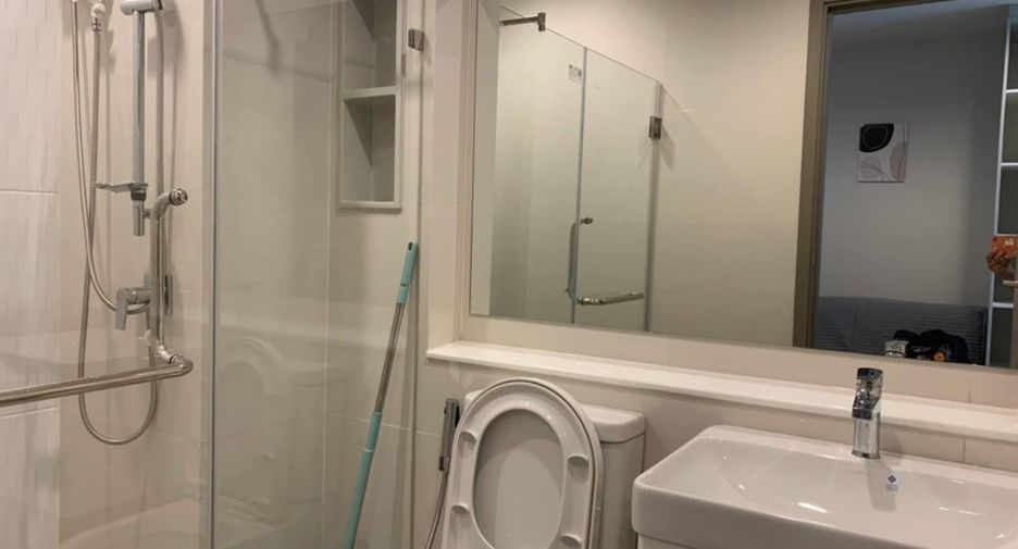 For rent studio condo in Huai Khwang, Bangkok