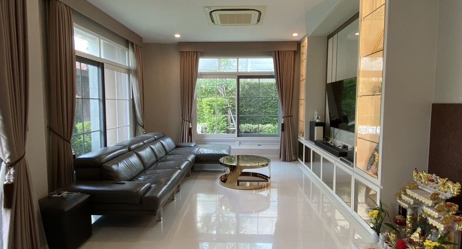 Casa en venta de 4 habitaciones en Bang Phli, Samut Prakan
