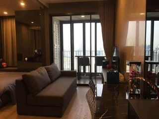 For rent 1 Beds condo in Bang Rak, Bangkok