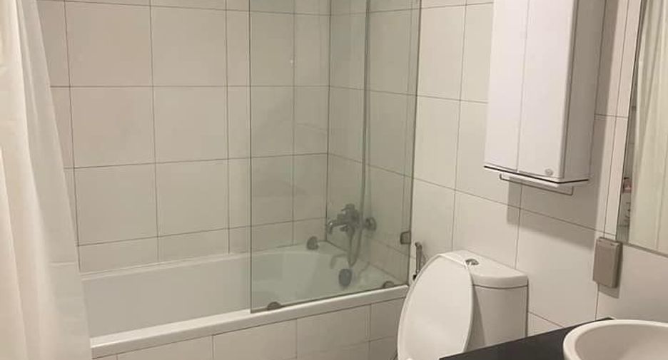 For rent 1 bed condo in Phaya Thai, Bangkok