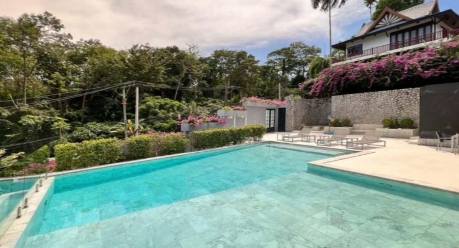 For sale 3 bedrooms villa in Kathu, Phuket