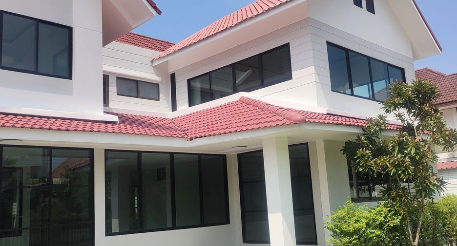 For sale and for rent 6 bedrooms house in Khlong Sam Wa, Bangkok