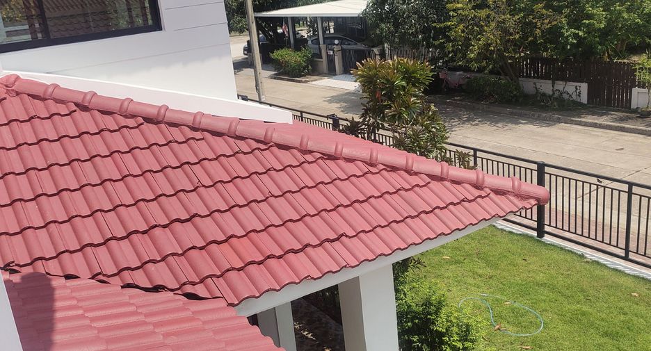 For sale and for rent 6 bedrooms house in Khlong Sam Wa, Bangkok