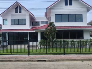 For sale and for rent 6 bedrooms house in Khlong Sam Wa, Bangkok