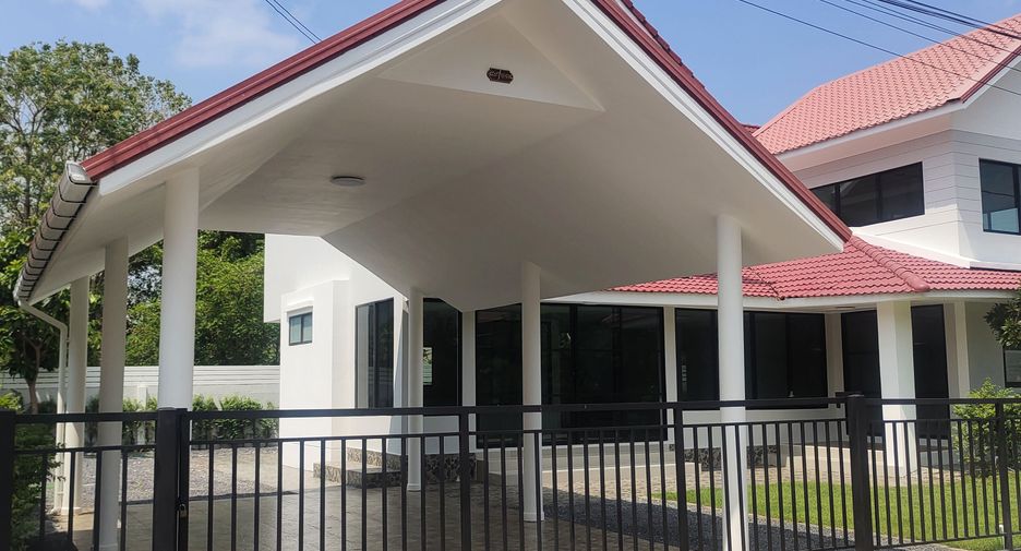 For sale and for rent 6 bedrooms house in Khlong Sam Wa, Bangkok