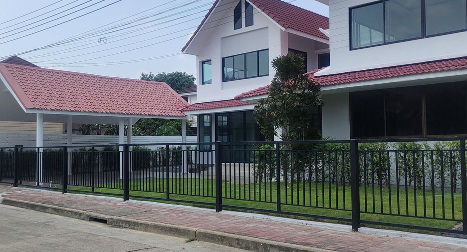 For sale and for rent 6 bedrooms house in Khlong Sam Wa, Bangkok