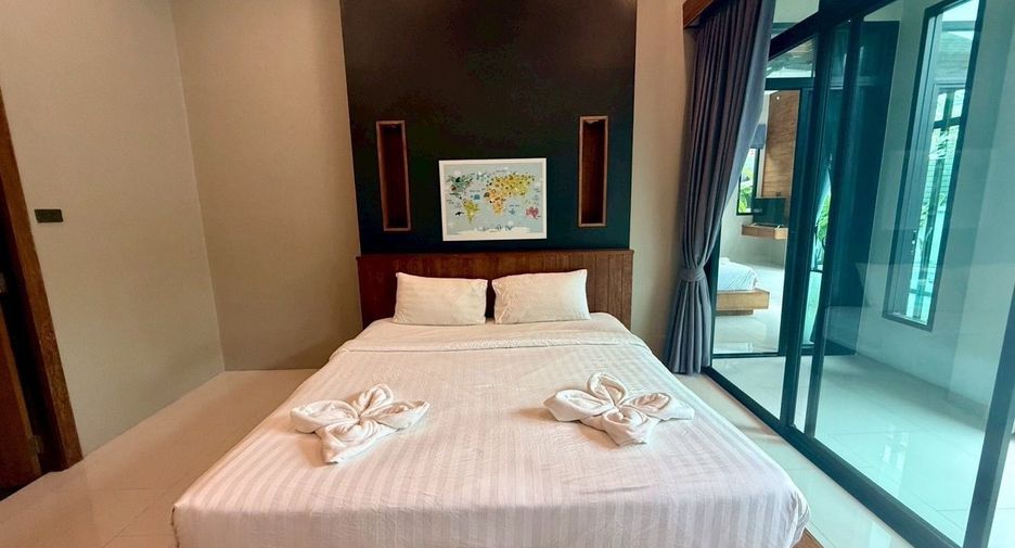 For rent 3 bedrooms villa in Mueang Phuket, Phuket
