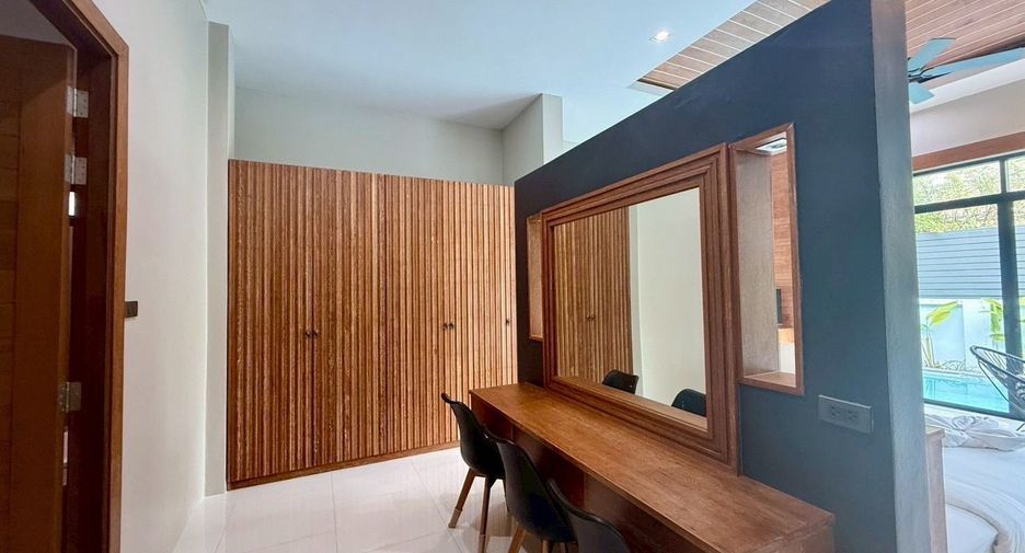 For rent 3 bedrooms villa in Mueang Phuket, Phuket