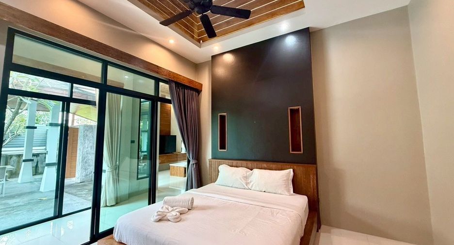 For rent 3 bedrooms villa in Mueang Phuket, Phuket