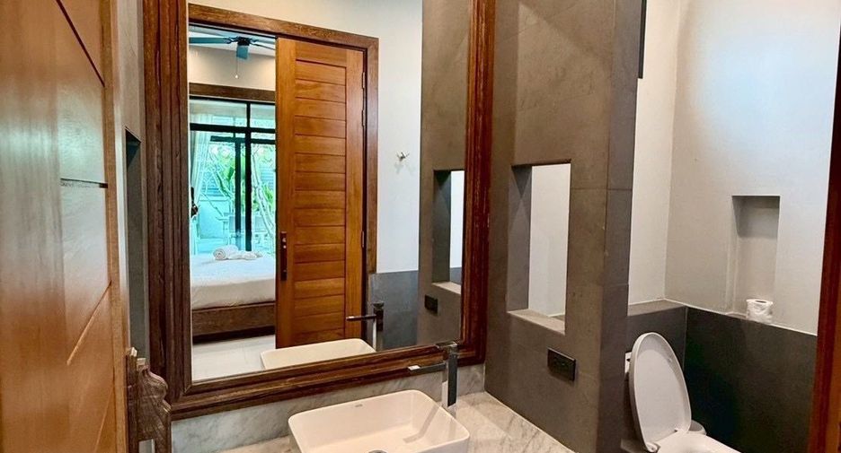 For rent 3 bedrooms villa in Mueang Phuket, Phuket