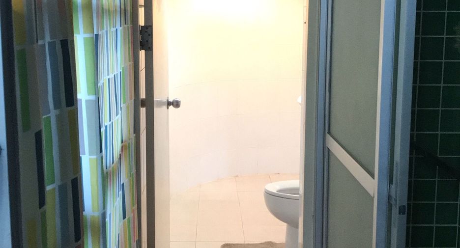For rent 1 bed condo in Bang Rak, Bangkok