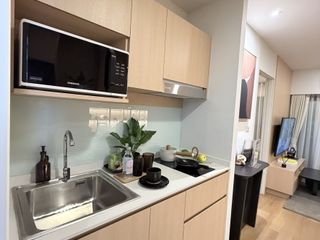 For sale 1 bed condo in Phra Khanong, Bangkok