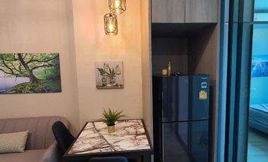 Condo en venta de 2 habitaciones en Bang Kapi, Bangkok
