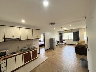 For rent 1 bed apartment in Yan Nawa, Bangkok