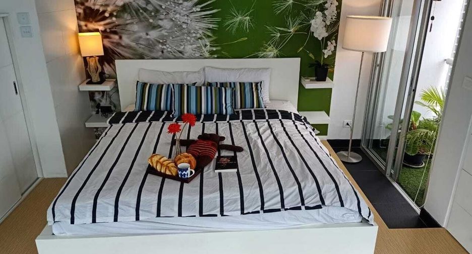 For rent 1 bed condo in Sathon, Bangkok