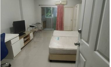 Wohnung zum Kauf mit Studio in Huai Khwang, Bangkok