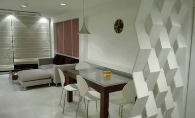 For rent 2 bedrooms condo in Pathum Wan, Bangkok