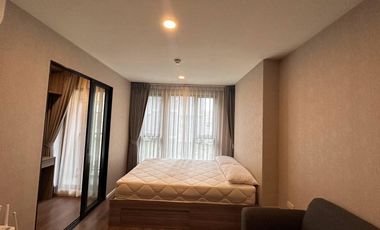 À louer studio condo à Khan Na Yao, Bangkok