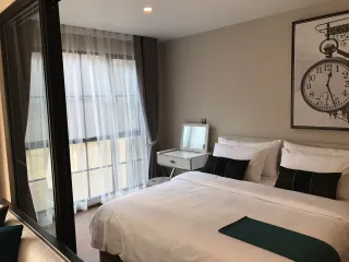 For sale and for rent 1 bed condo in Pathum Wan, Bangkok