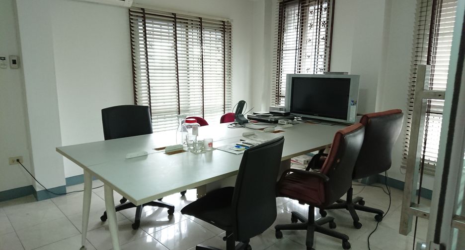 For rent office in Lat Krabang, Bangkok