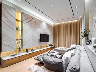 For rent 2 bedrooms condo in Pathum Wan, Bangkok
