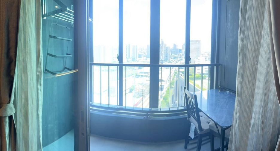 Condo en alquiler de 1 habitaciones en Bang Na, Bangkok