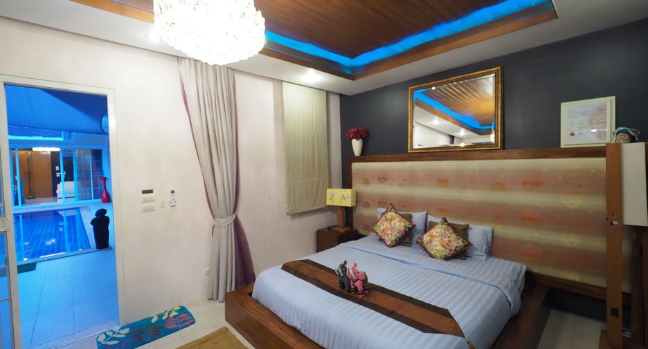For sale and for rent 4 bedrooms villa in Mueang Phuket, Phuket