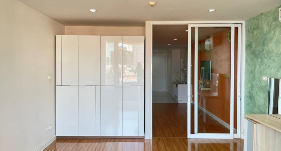 For sale and for rent 1 bed condo in Bang Rak, Bangkok