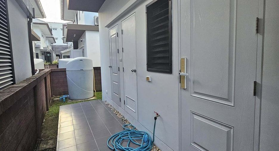 For rent 4 bedrooms house in Prawet, Bangkok