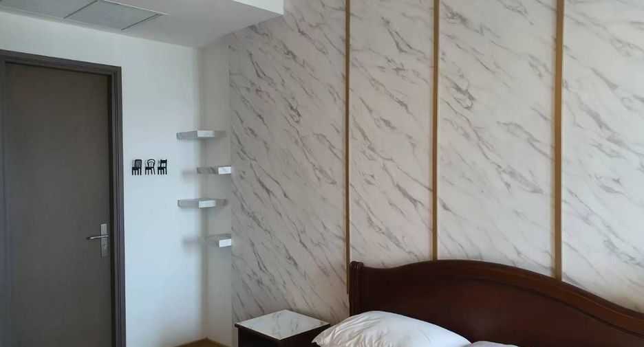 À louer 1 chambre condo à Bang Rak, Bangkok