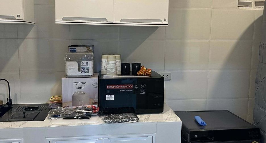 For rent 3 bedrooms townhouse in Thalang, Phuket