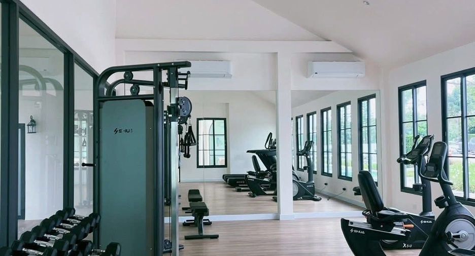 For rent 3 bedrooms townhouse in Thalang, Phuket