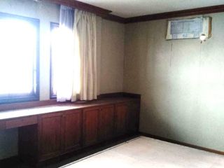 For sale 3 bedrooms house in Thung Khru, Bangkok