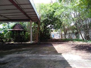 For sale 3 bedrooms house in Thung Khru, Bangkok