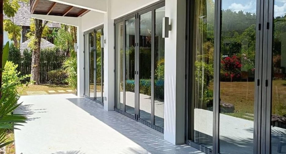 For sale and for rent 5 bedrooms villa in Thalang, Phuket