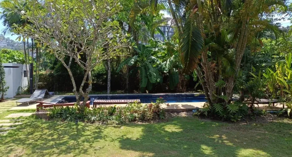 For sale and for rent 5 bedrooms villa in Thalang, Phuket