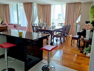 For sale 4 bedrooms condo in Bang Rak, Bangkok