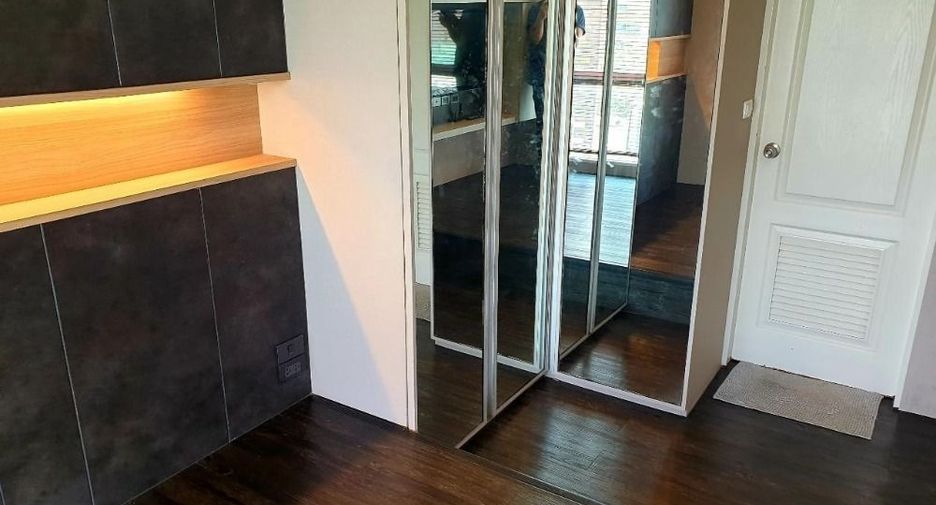 For sale 1 bed condo in Ratchathewi, Bangkok