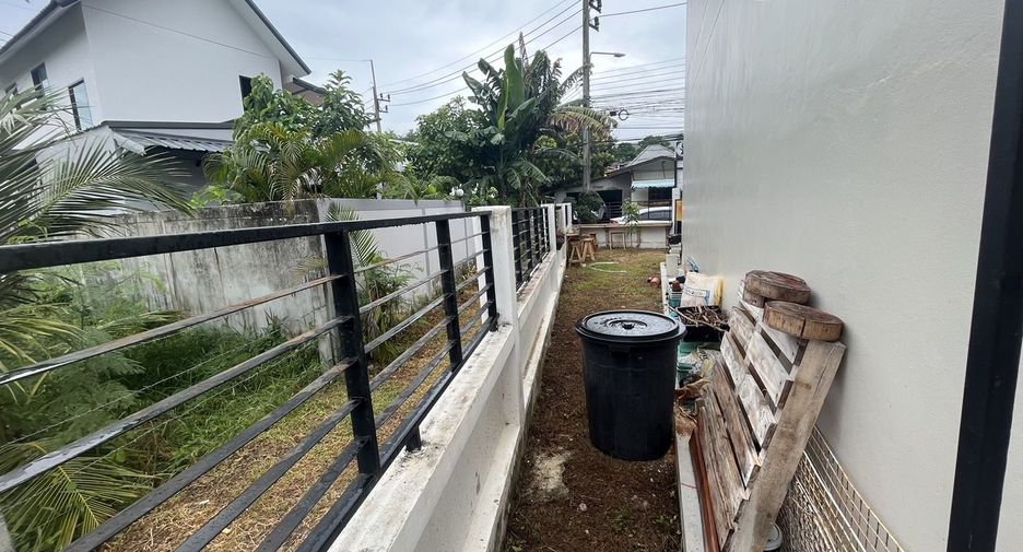 For rent 2 bedrooms house in Mueang Phuket, Phuket